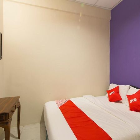 Oyo 44100 Hotel Casavilla 八打灵再也 外观 照片