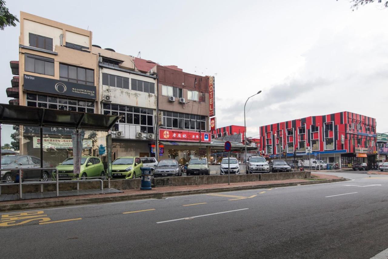Oyo 44100 Hotel Casavilla 八打灵再也 外观 照片