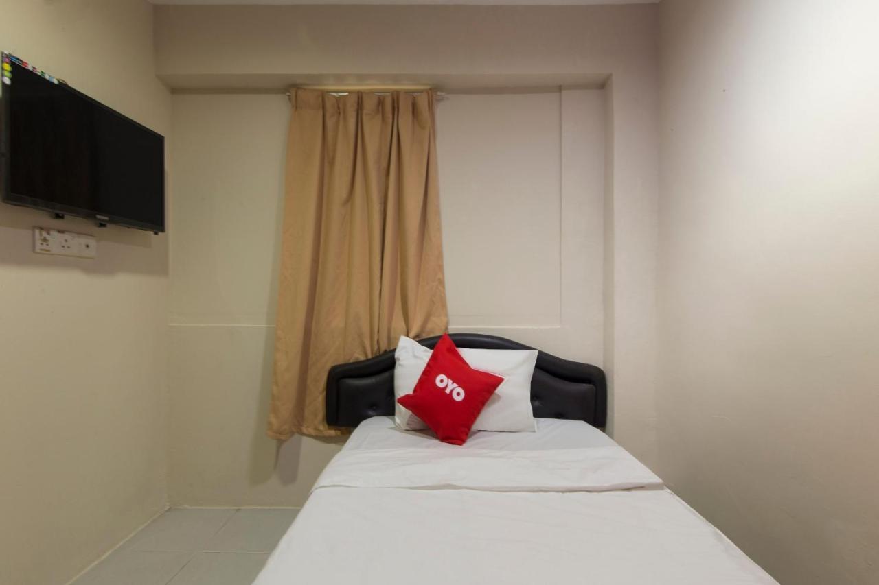 Oyo 44100 Hotel Casavilla 八打灵再也 外观 照片